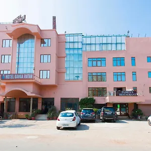 ganga-ratan.agrahotelsindia.net/